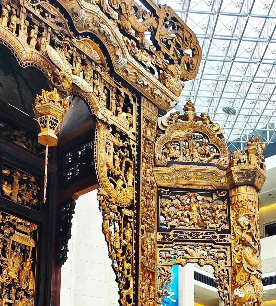 香港故宫文化博物馆将举办法国时尚特展