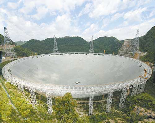 “超级显微镜”升级 上海光源线站工程通过国家验收