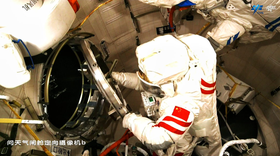 新华社消息|神十八航天员乘组将于近日择机实施第二次出舱活动