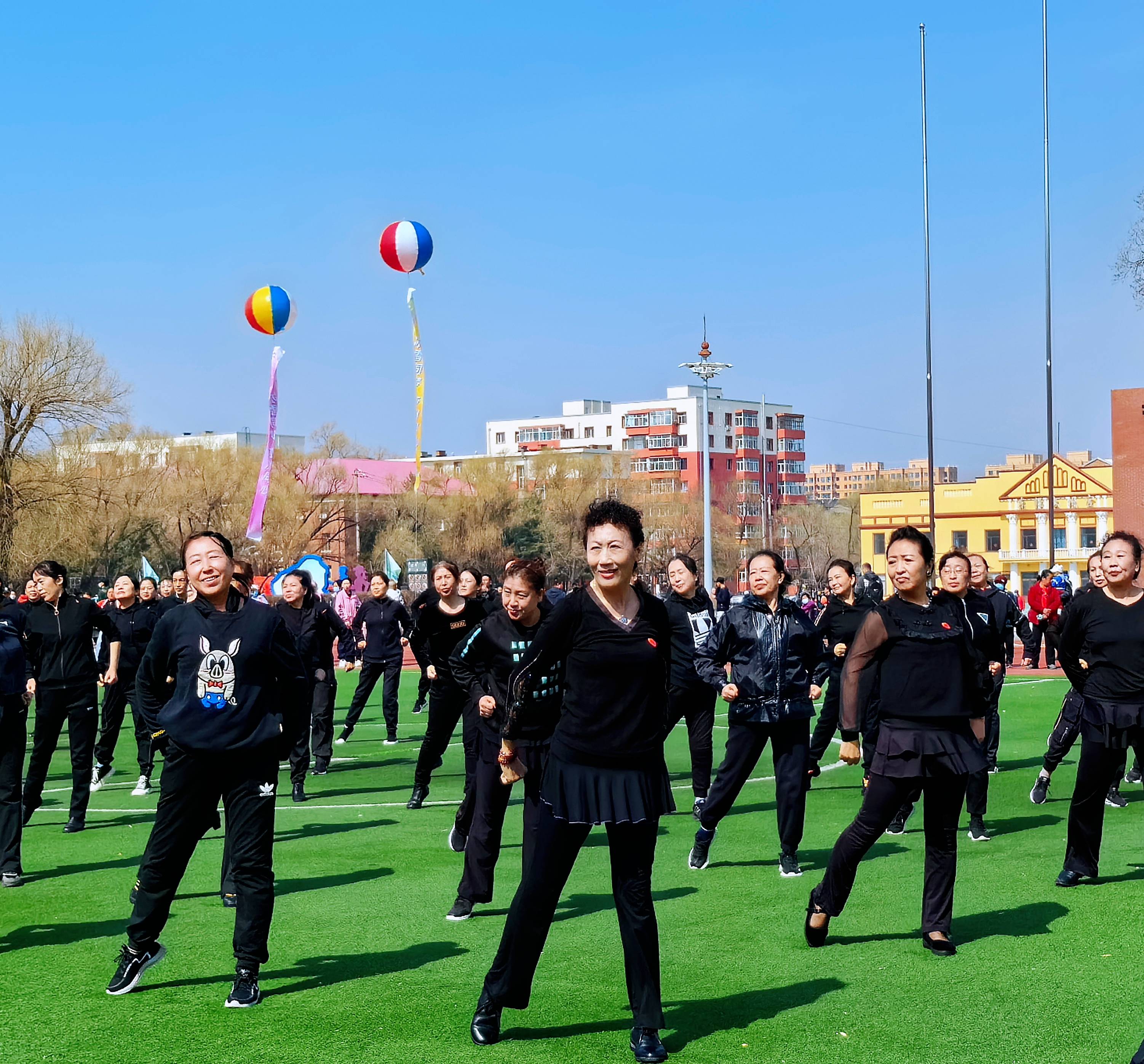 第九届亚冬会倒计时200天主题演出活动举行