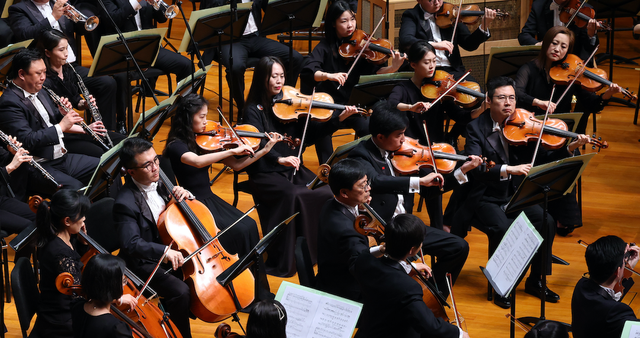 中国交响乐团在阿联酋举办精彩音乐会