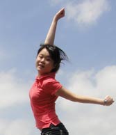 “汉语桥”配音秀选手“逛三园”