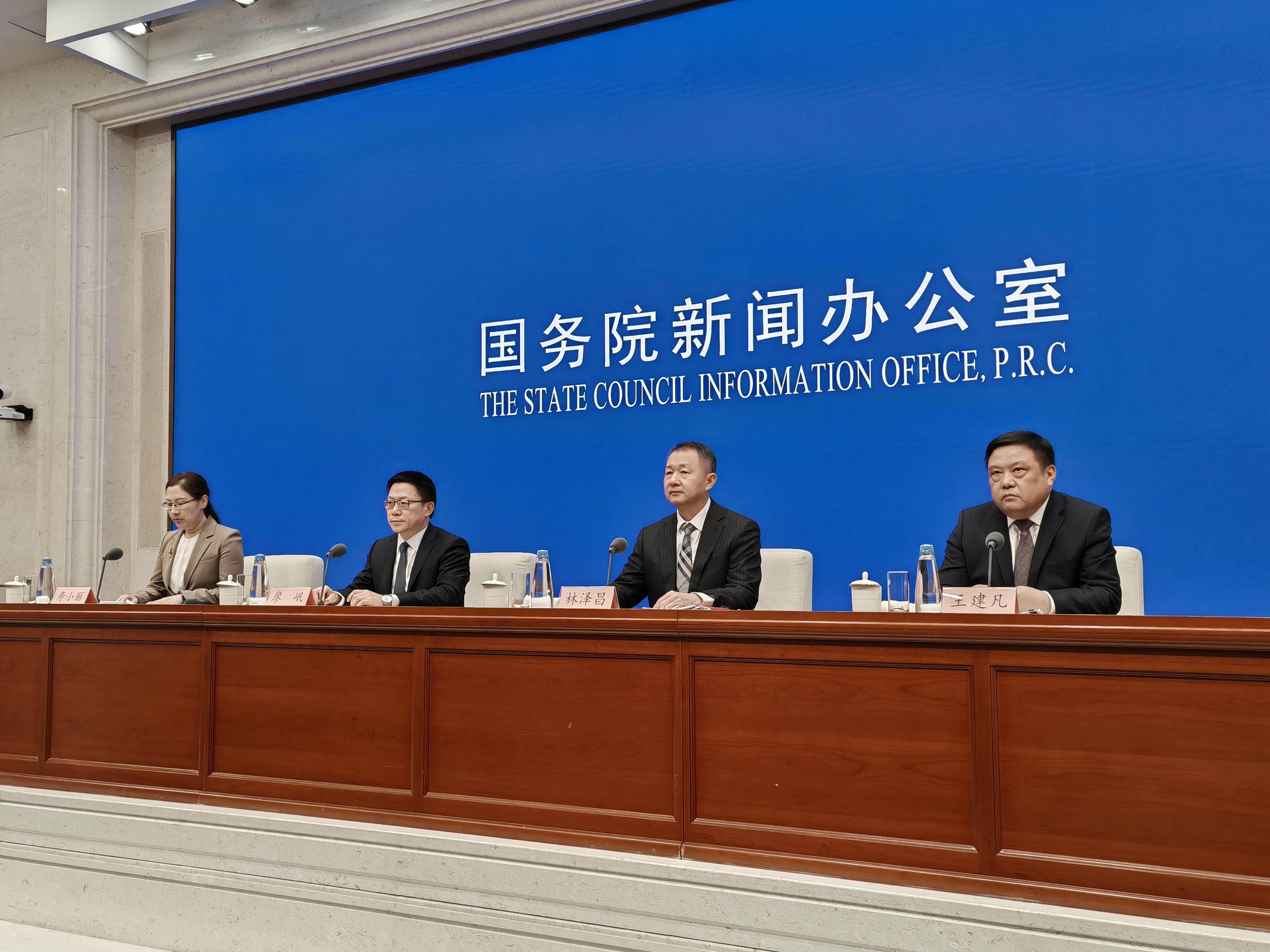 积极财政政策靠前发力稳增长 下半年“持续用力”空间足