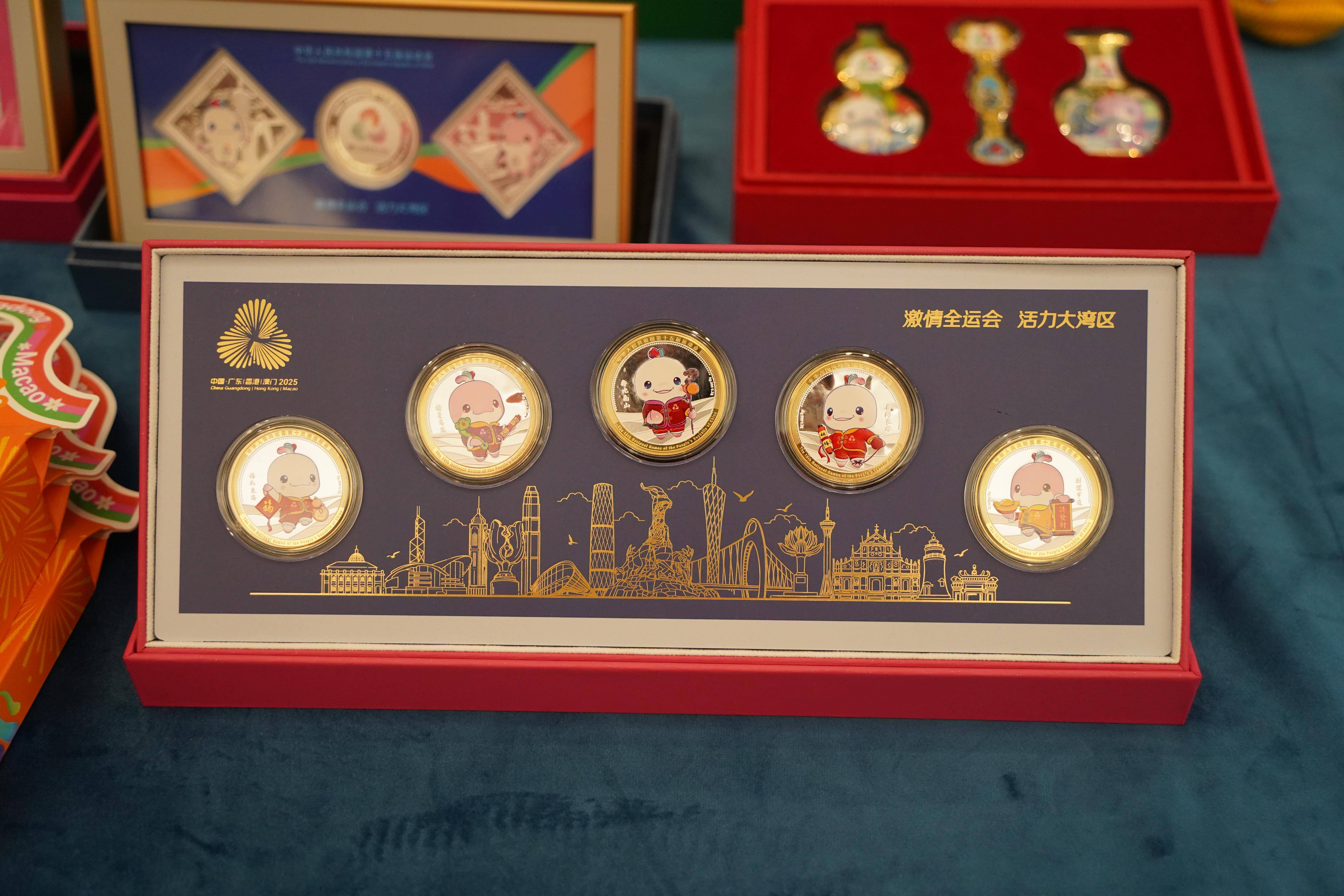 十五运会和残特奥会澳门赛区官方特许商品零售店开始试运营