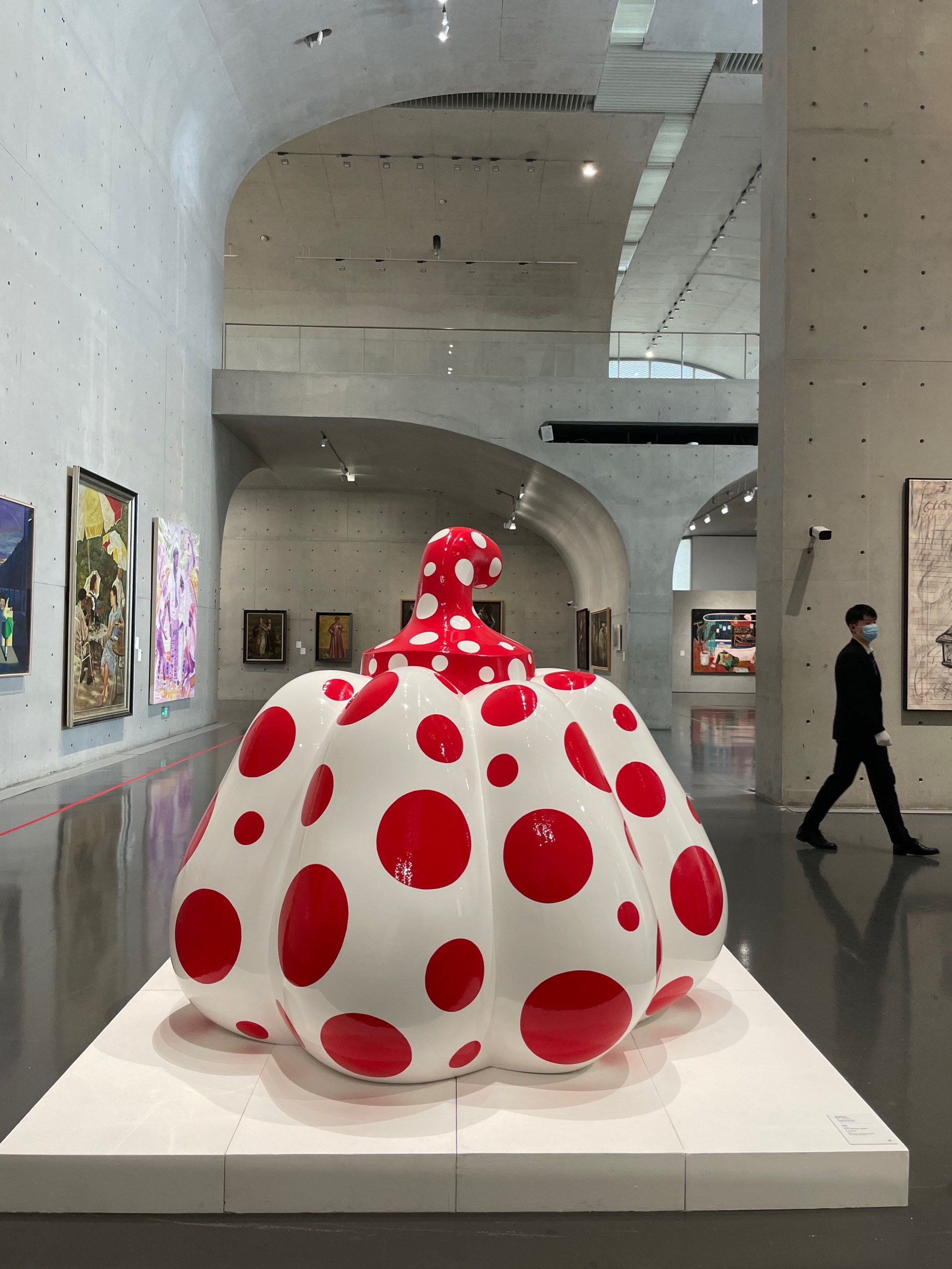 银川当代美术馆十周年特展开幕