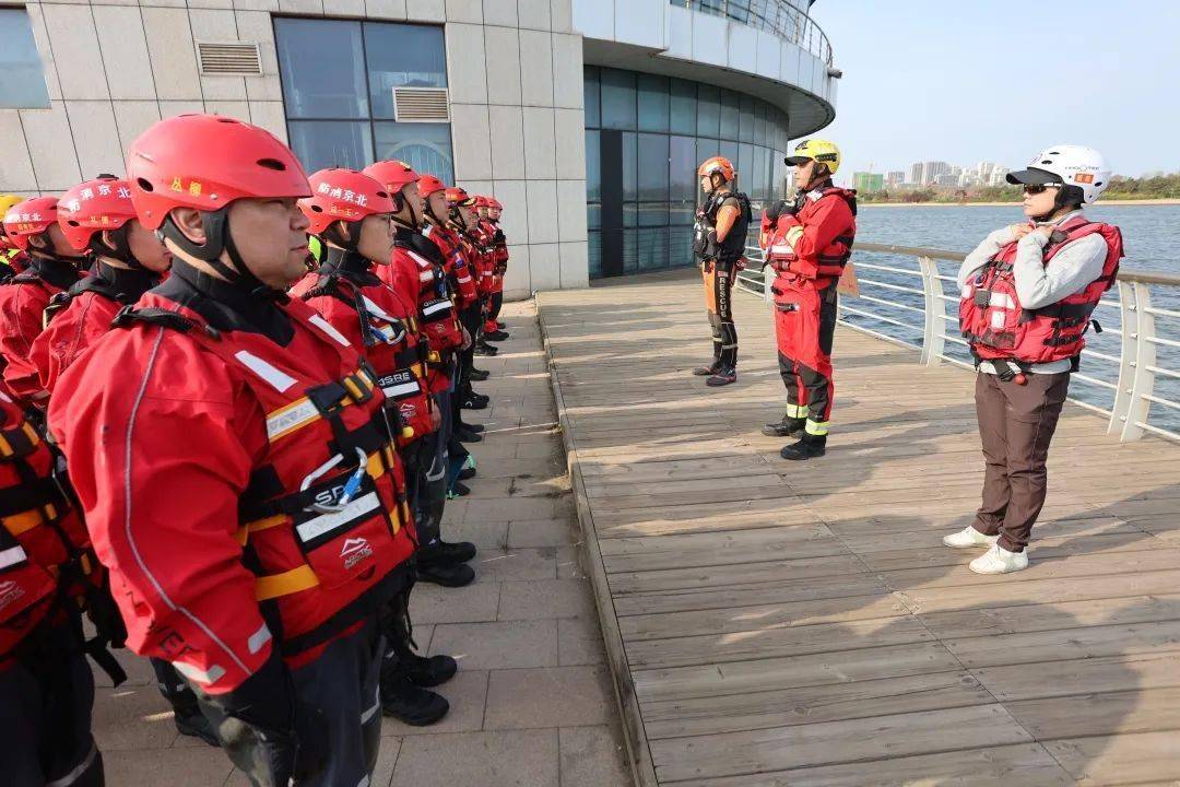 第二届全国水域救援综合技能公开赛在山东日照开赛