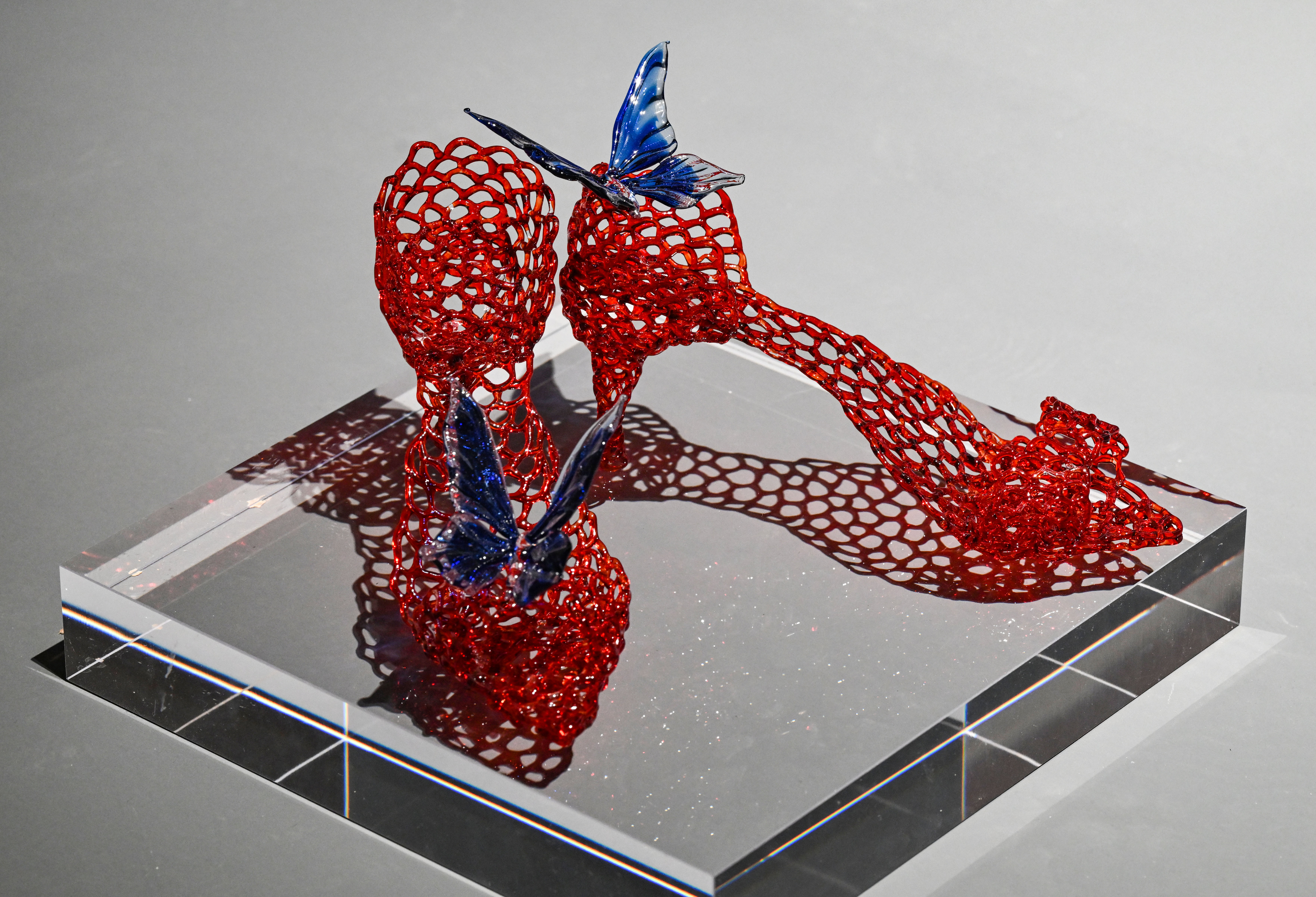 上海：琉璃马特展惊艳亮相